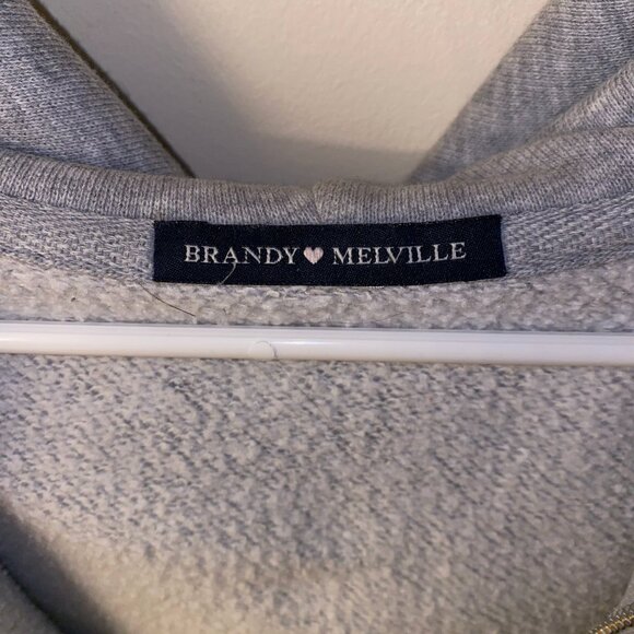Brandy Melville Cropped Zip-up Hoodie - Picture 2 of 2